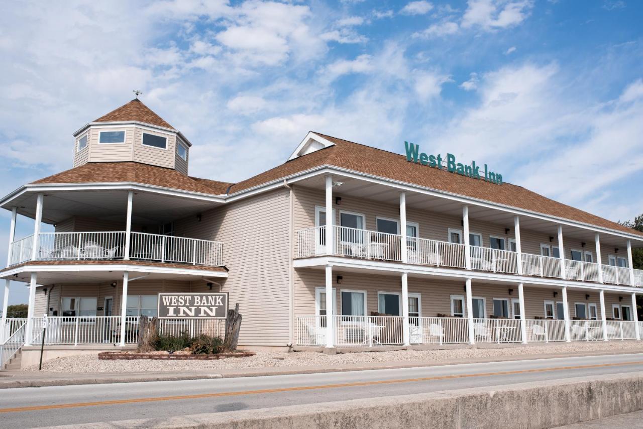 West Bank Inn Celina Eksteriør billede